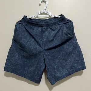 Lululemon Men's short